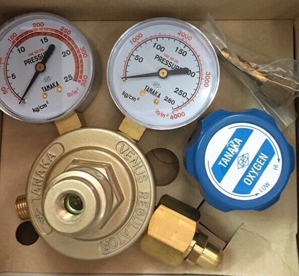 Van điều áp inox